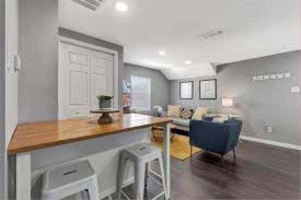 Super Cozy 2 Bedroom With Fast Wifi And Queen Bed Close To Downtown Houston!! Экстерьер фото