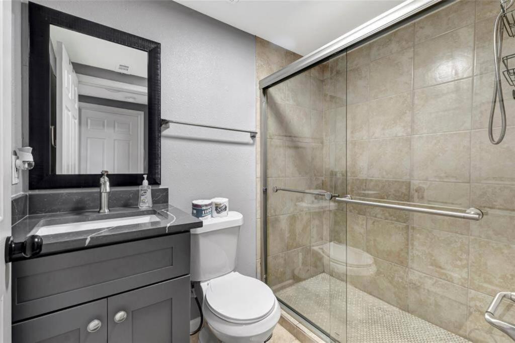 Super Cozy 2 Bedroom With Fast Wifi And Queen Bed Close To Downtown Houston!! Экстерьер фото