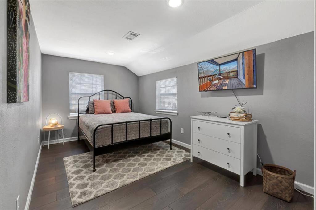 Super Cozy 2 Bedroom With Fast Wifi And Queen Bed Close To Downtown Houston!! Экстерьер фото